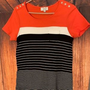 2/22$ The collection Mat T-shirt size M